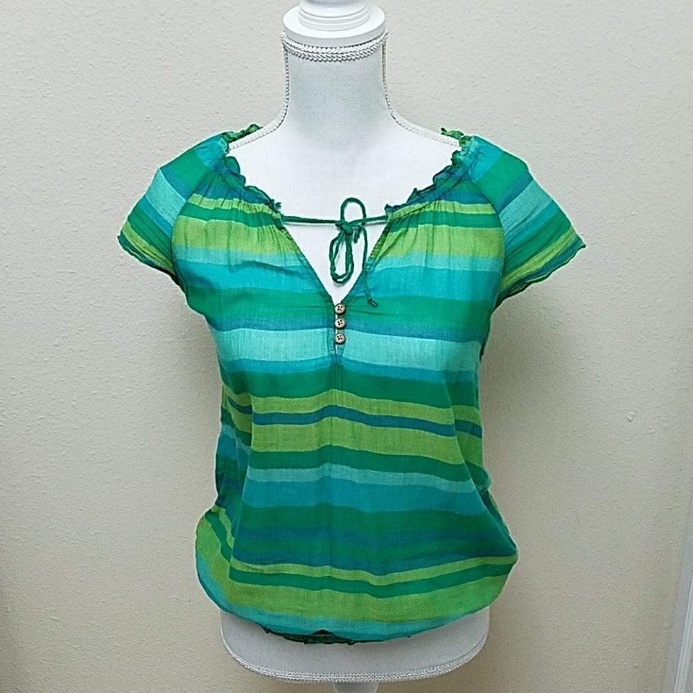 Old Navy top